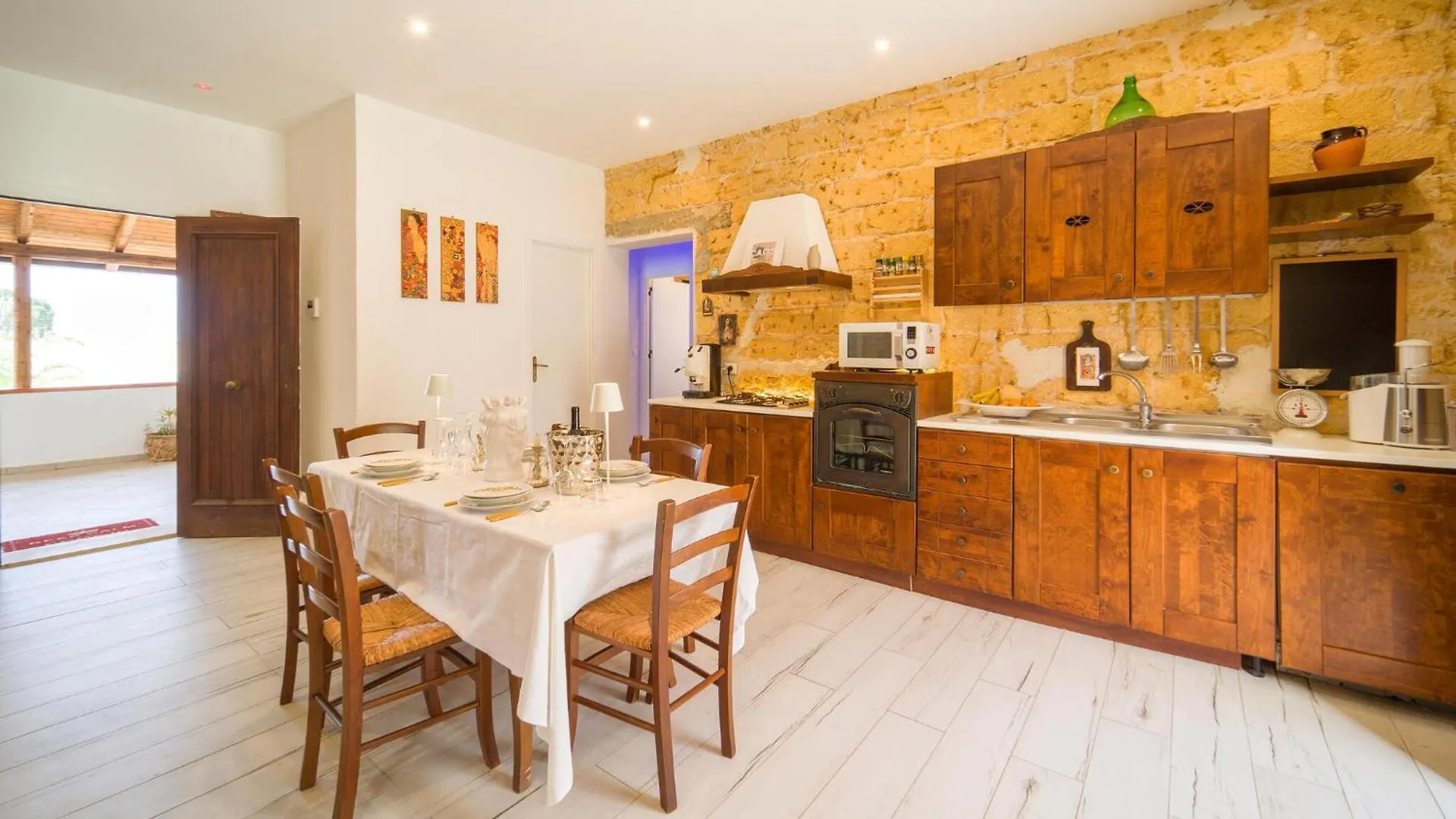 Pet Friendly Home In Palermo With Kitchen Nyaraló